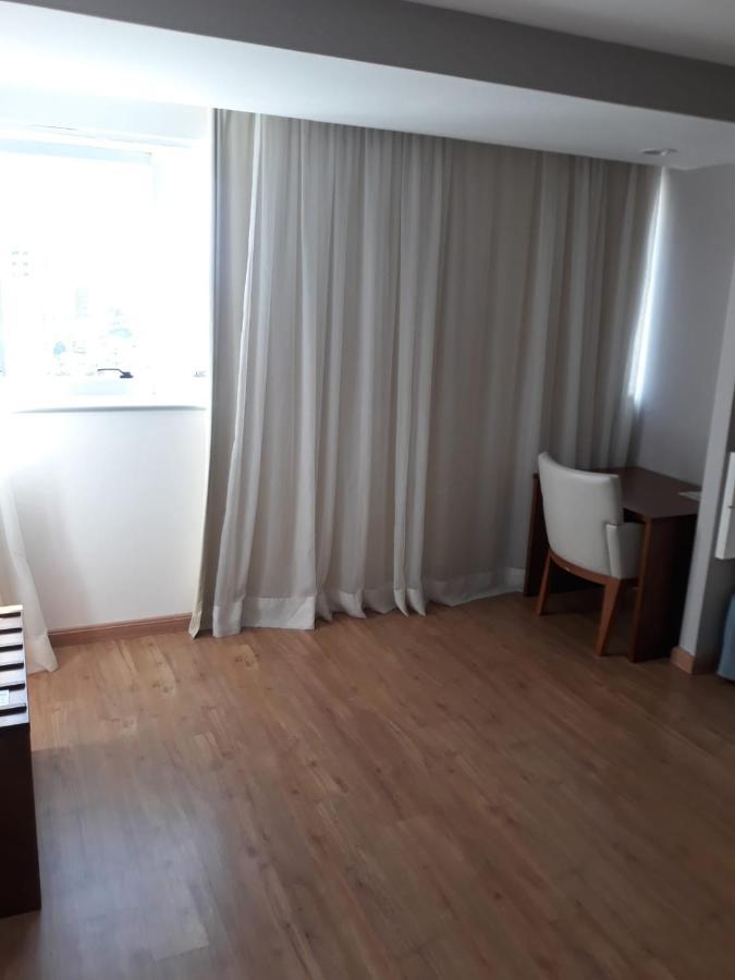 Business Salvador Flat Aparthotel Exteriör bild